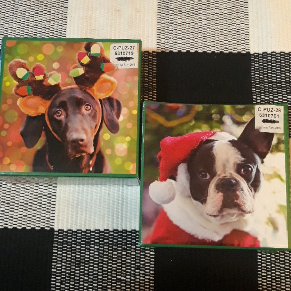 2 Mini Puzzles Christmas Dogs 100pc each
